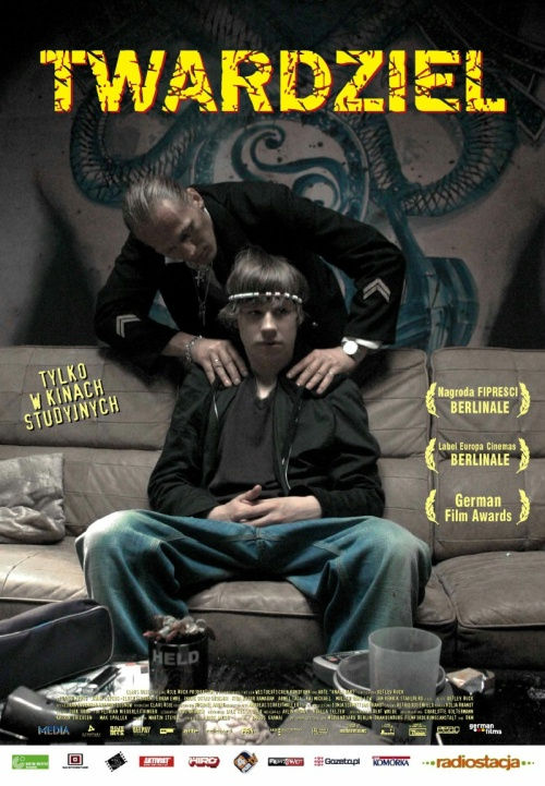 Polski plakat filmu 'Twardziel'