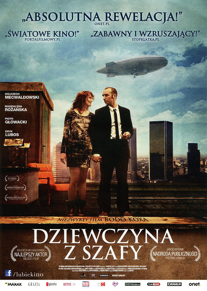Ulotka filmu 'Dziewczyna Z Szafy (przód - wersja B)'