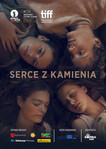 Przód ulotki filmu 'Serce z kamienia'