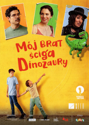 Przód ulotki filmu 'Mój brat ściga dinozaury'
